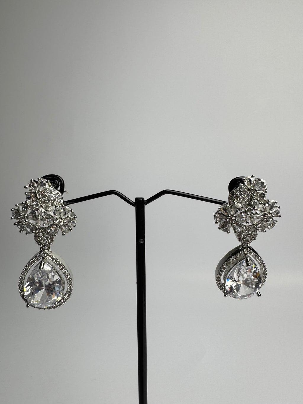FloralDrop Earrings