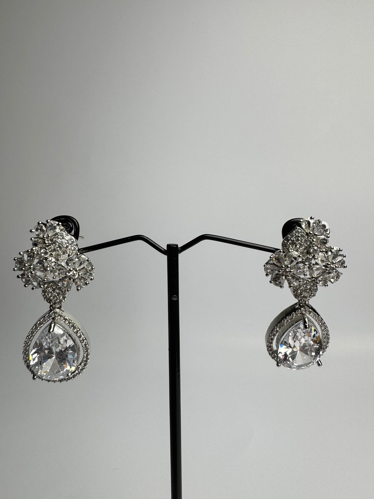 FloralDrop Earrings