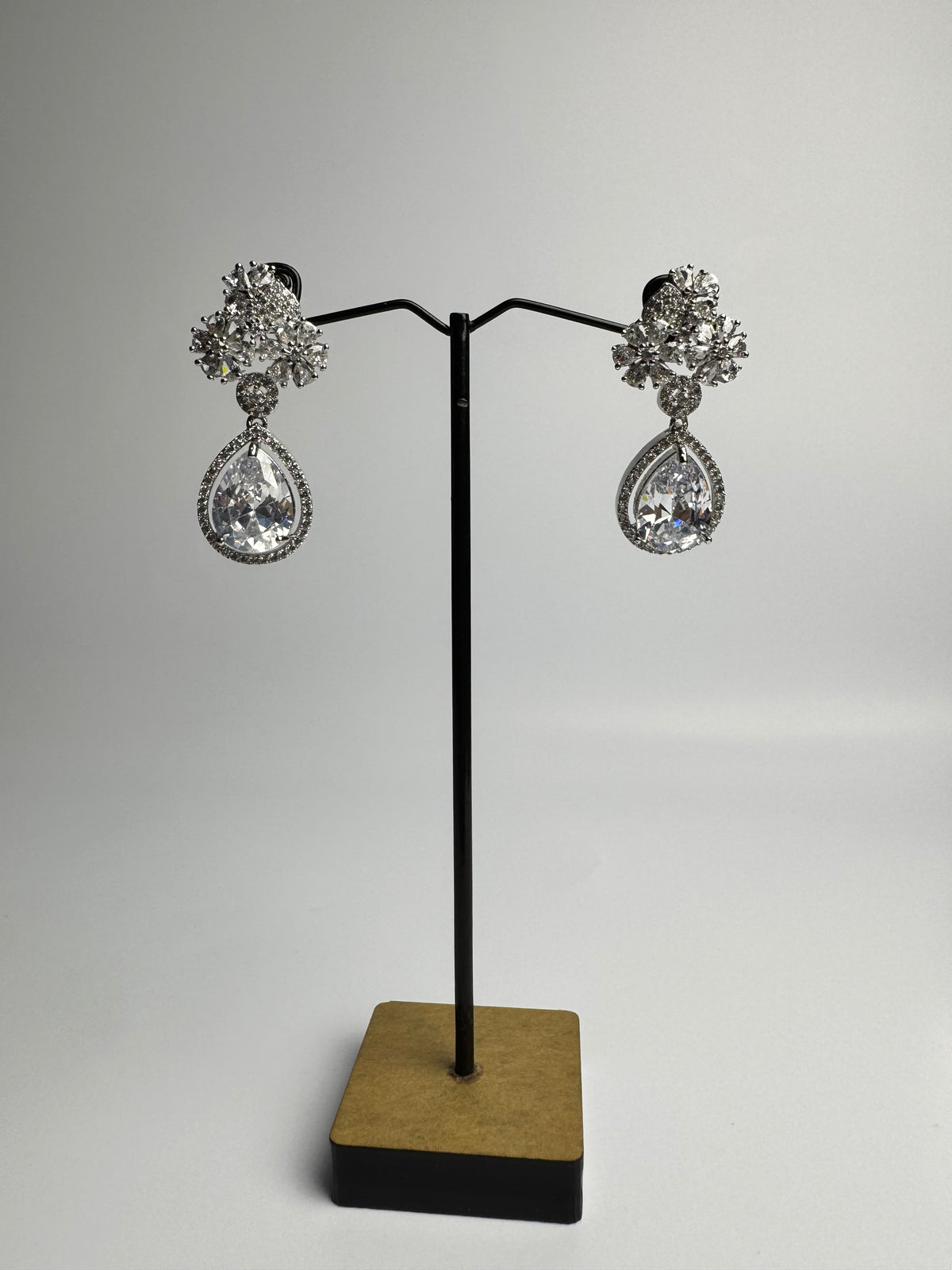 FloralDrop Earrings